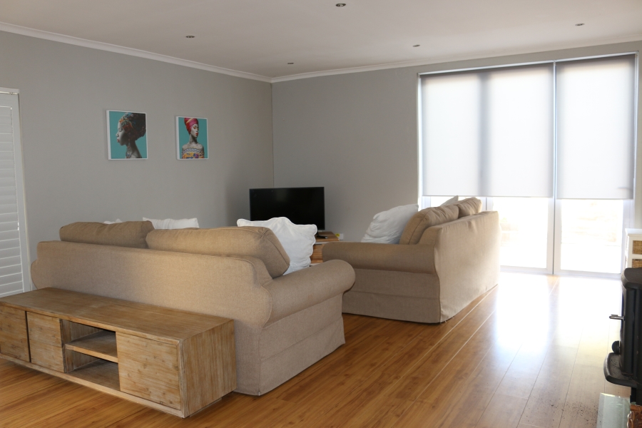 To Let 3 Bedroom Property for Rent in Kommetjie Western Cape